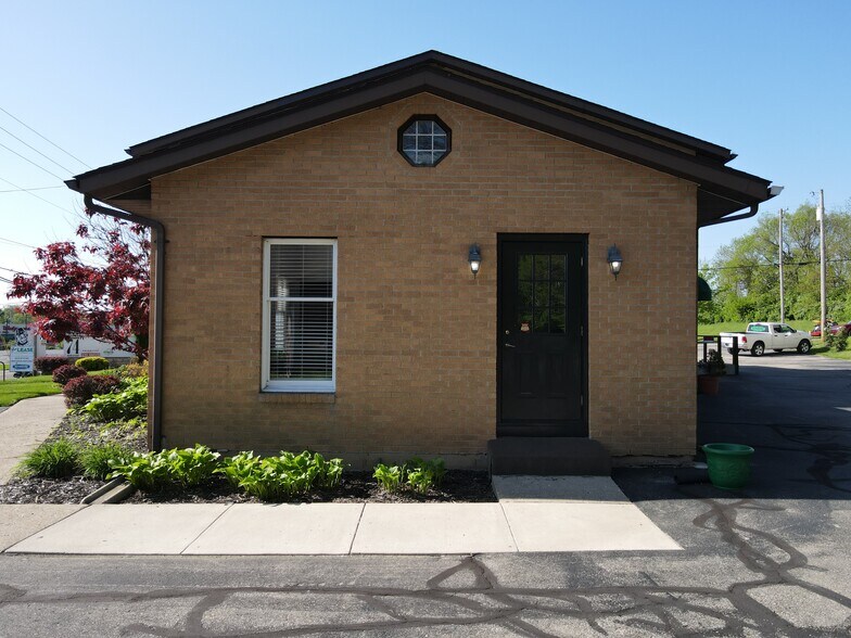 74 N Orange St, Xenia, OH à louer - Photo du bâtiment - Image 3 de 40