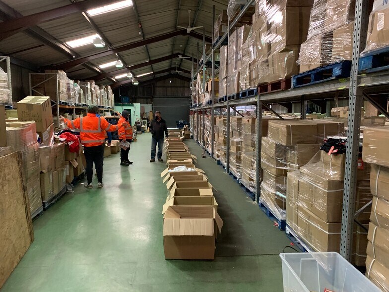 Calder Rd, Currie à louer - Photo du bâtiment - Image 2 de 6