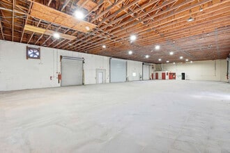 657 NE Dixie Hwy, Jensen Beach, FL for lease Interior Photo- Image 2 of 2