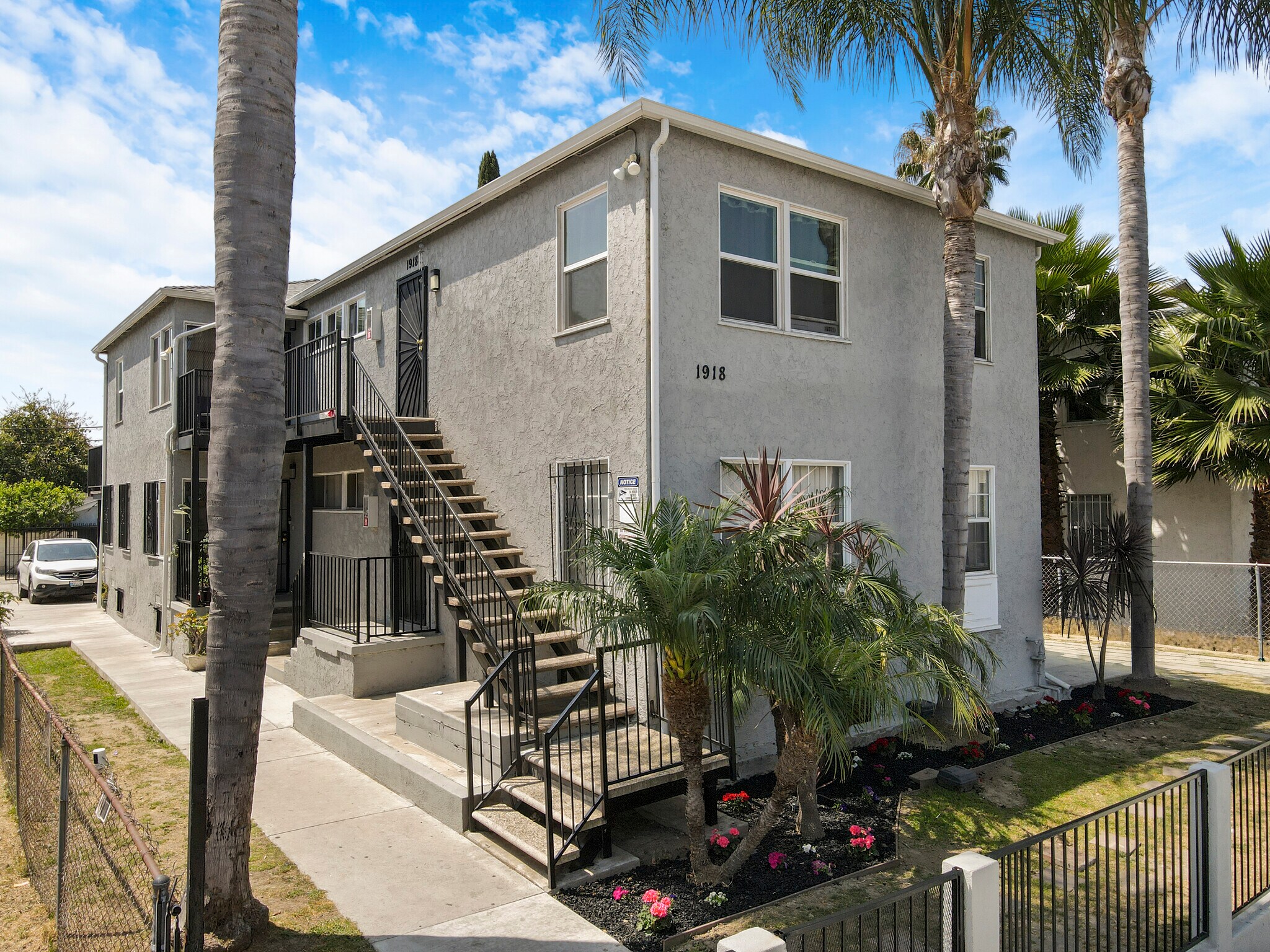 1920 W 35th St, Los Angeles, CA à vendre Photo principale- Image 1 de 20