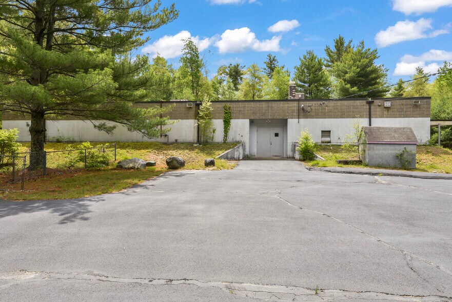 88 Danielson Pike, Foster, RI à louer - Photo du bâtiment - Image 3 de 35