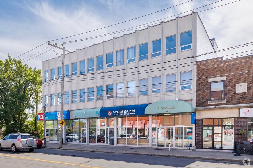 16 Av Westminster N, Montréal-Ouest, QC à louer - Photo du bâtiment - Image 2 de 3