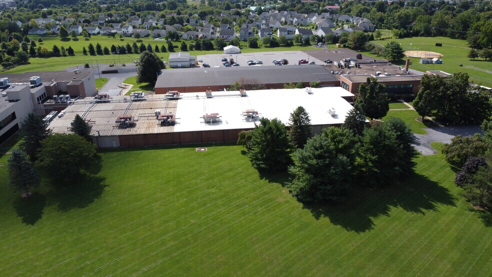 1900 W College Ave, State College, PA à vendre - Aérien - Image 3 de 30