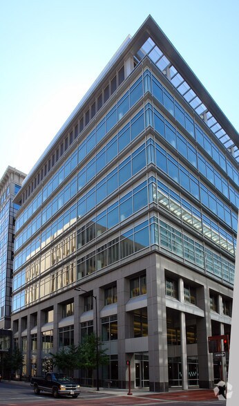 800 Walnut St, Des Moines, IA à vendre - Photo du bâtiment - Image 2 de 16