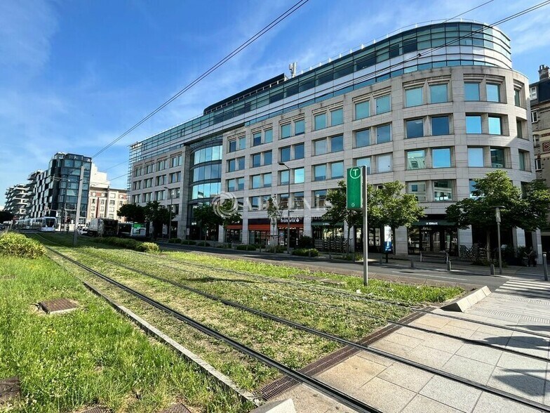 90 Boulevard National, La Garenne-Colombes à louer - Photo du bâtiment - Image 1 de 12