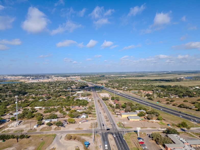 12110 Leopard st, Corpus Christi, TX for sale - Aerial - Image 2 of 14