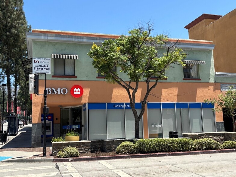 208-224 E Olive Ave, Burbank, CA for lease - Building Photo - Image 3 of 3