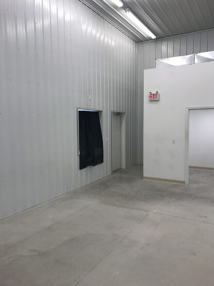 600 Langley Ave, Saint Joseph, MI à louer - Photo intérieure - Image 2 de 5