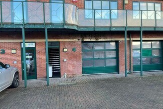 Plus de détails pour Wilsom Rd, Alton - Industriel à louer