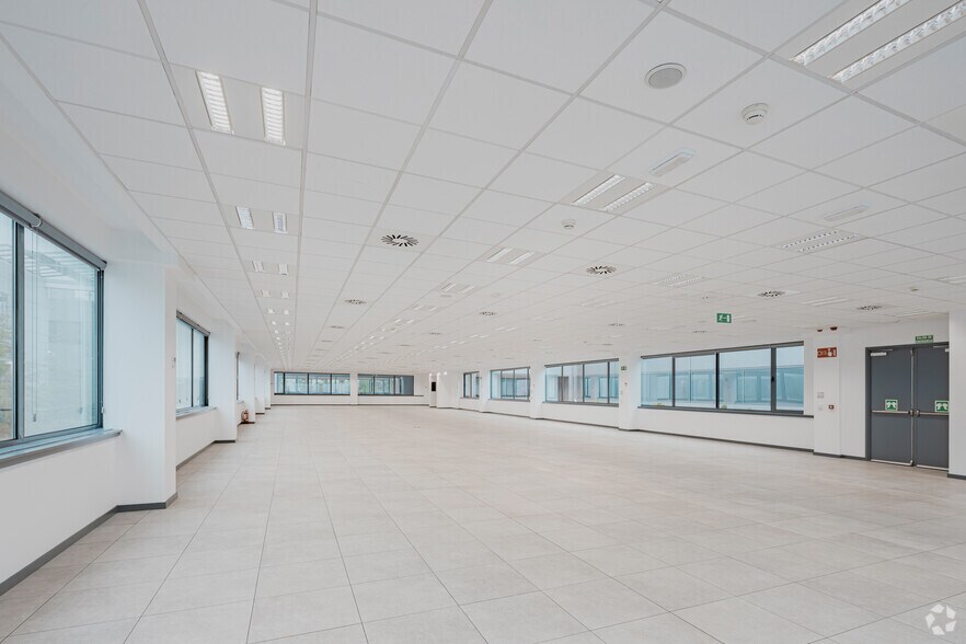 Calle Gardenias, Fuenlabrada, Madrid for lease - Interior Photo - Image 1 of 1