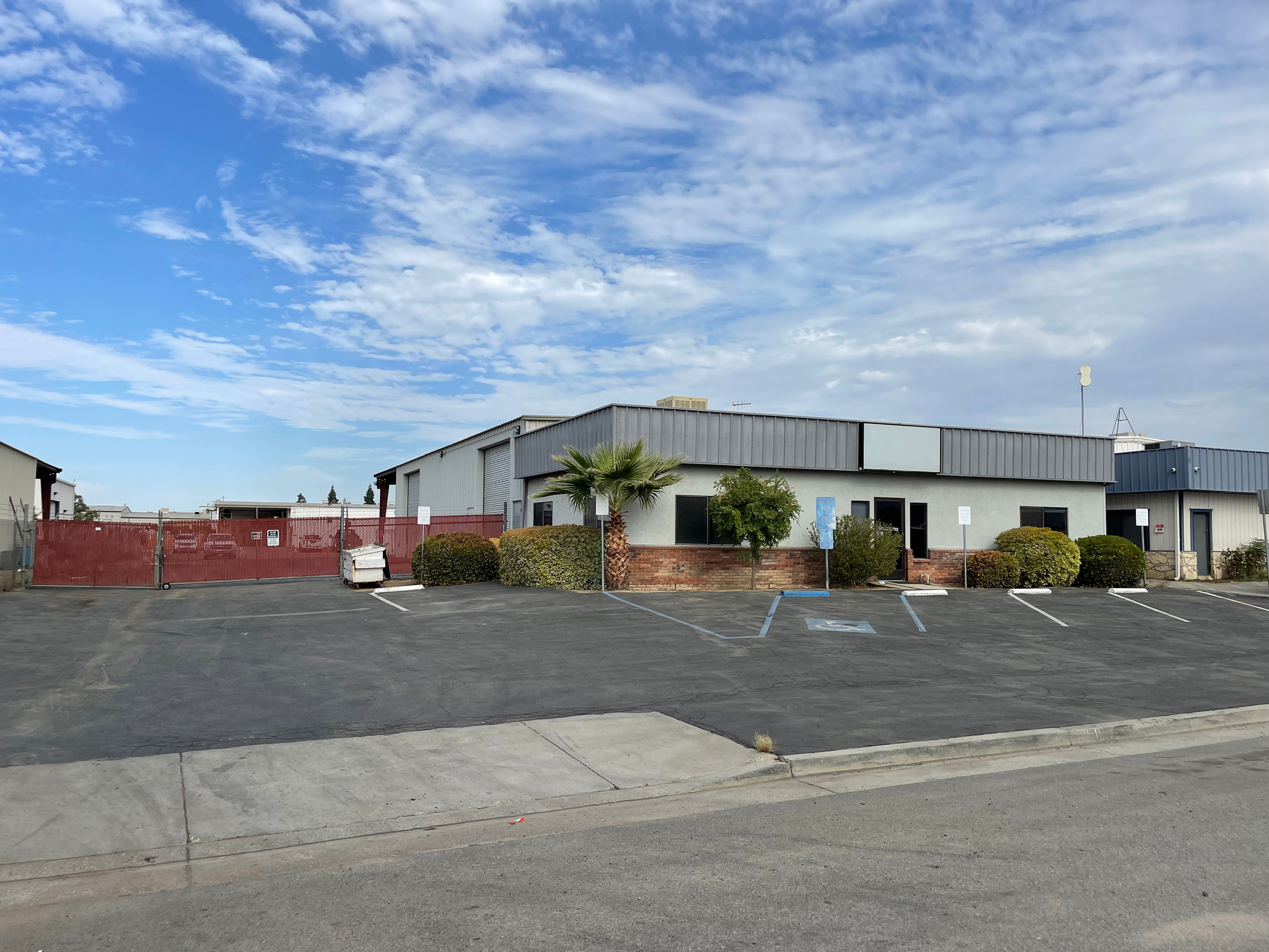 4949 Standard St, Bakersfield, CA for sale Building Photo- Image 1 of 1