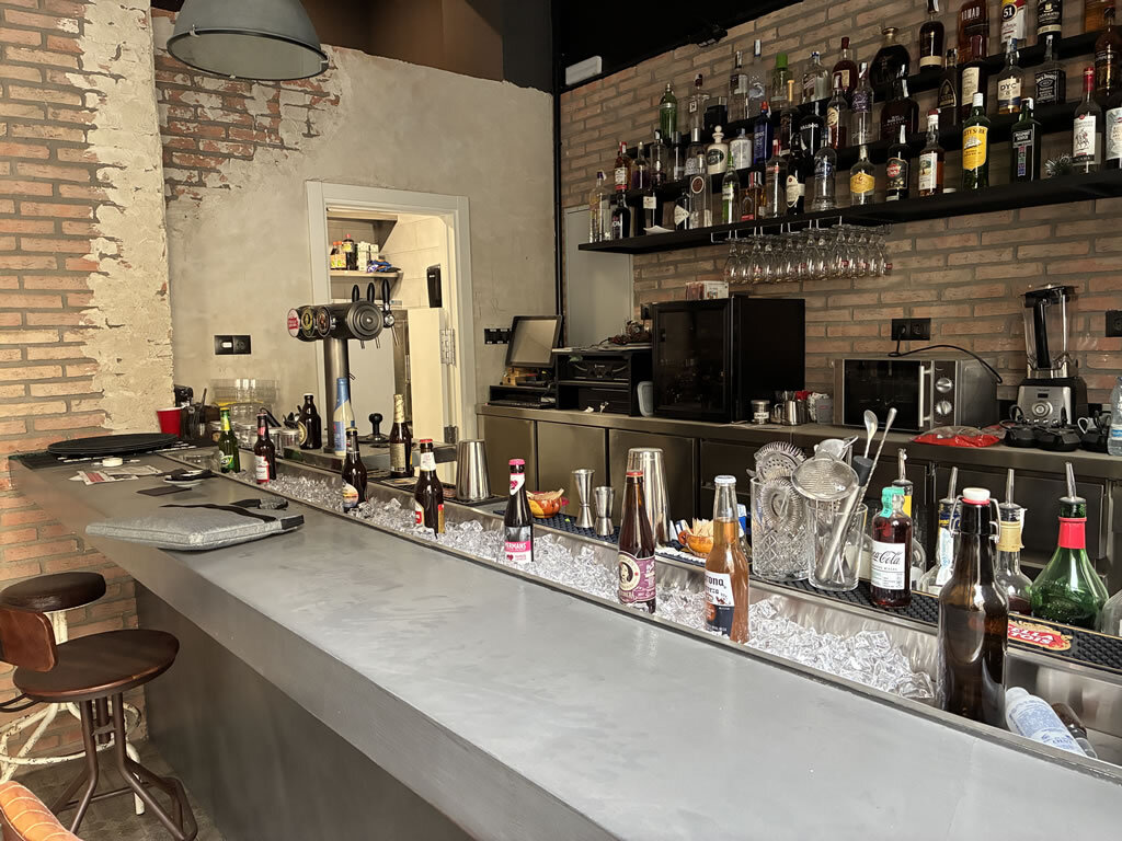 Retail in Madrid, Madrid for lease Building Photo- Image 1 of 5