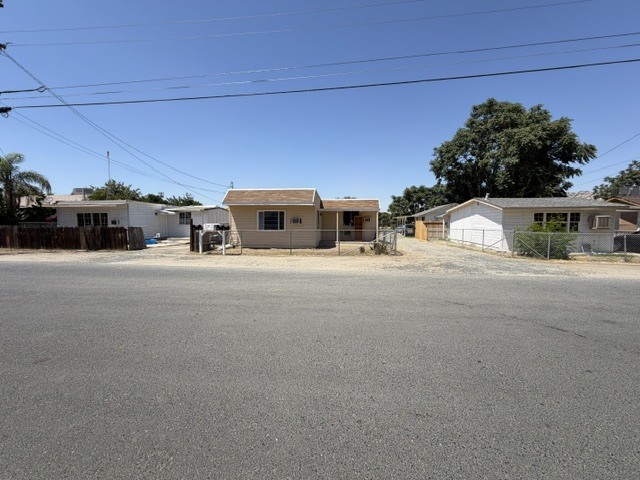 844 E River Ave, Porterville, CA for sale - Building Photo - Image 2 of 6