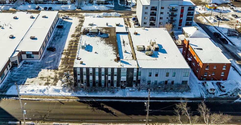 300 Parkdale Ave, Ottawa, ON à vendre - Aérien - Image 3 de 4
