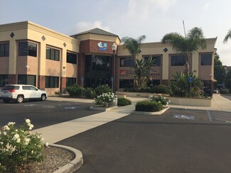 Plus de détails pour 1701 N Lombard St, Oxnard, CA - Bureau à louer