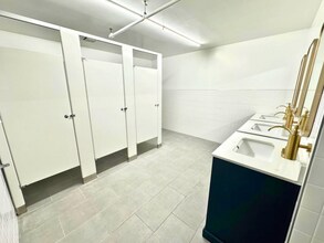 7095 W 3500 S, Salt Lake City, UT à louer Photo intérieure- Image 2 de 20