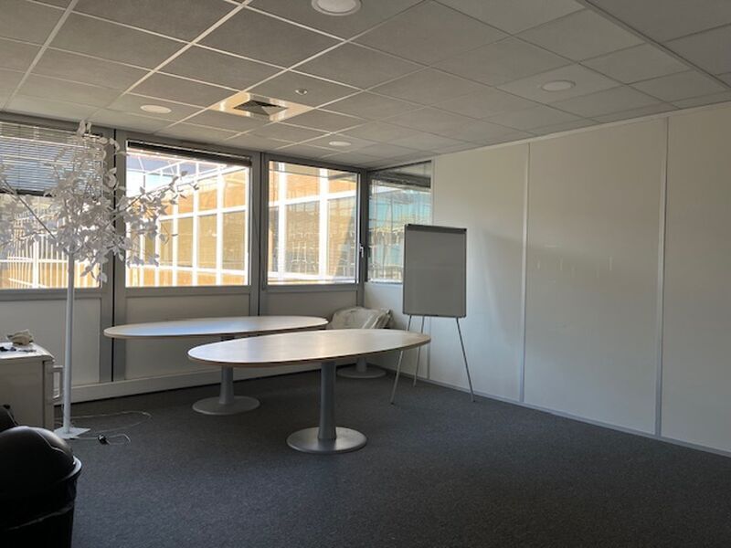 150 Rue Nicolas-Louis Vauquelin, Toulouse for sale Interior Photo- Image 1 of 14
