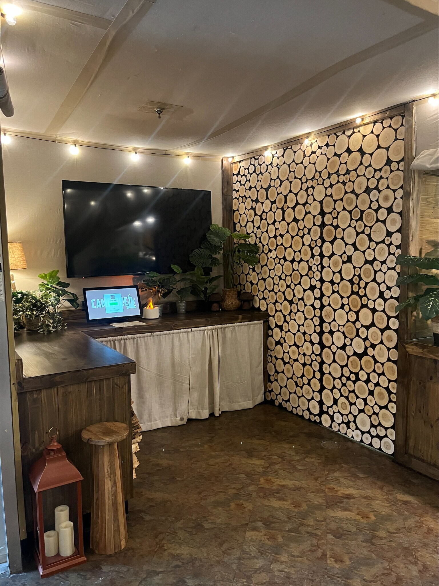 6302 E Dr Martin Luther King Jr Blvd, Tampa, FL à louer Photo du bâtiment- Image 1 de 6