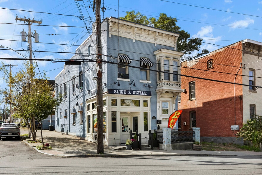 764 1/2 Eastern Ave, Schenectady, NY for sale - Building Photo - Image 1 of 41