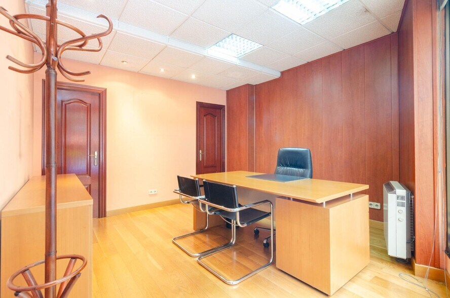 Segadas, 5, Oviedo, Asturias for sale - Interior Photo - Image 1 of 30