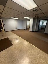 521 Penn Ave, Pittsburgh, PA for lease Interior Photo- Image 2 of 12
