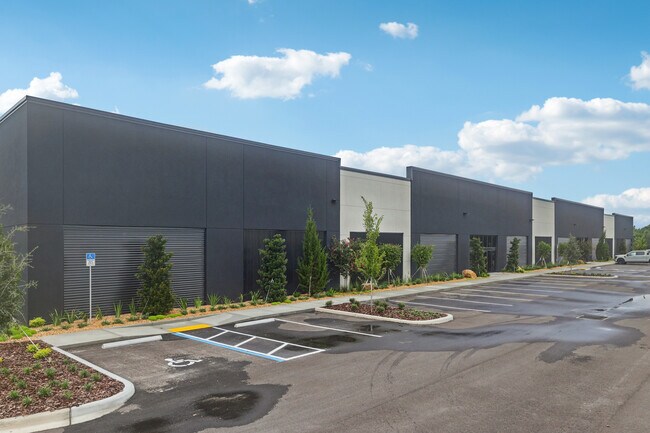 Plus de détails pour 4320 County Line Rd, Lakeland, FL - Industriel à louer