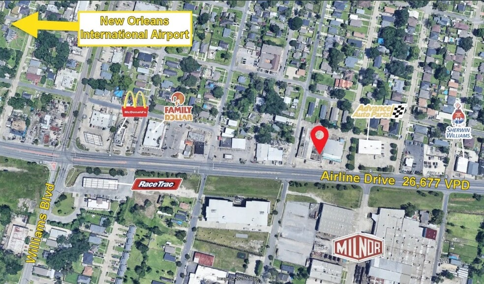 2300-2322 Airline Dr portfolio of 2 properties for sale on LoopNet.ca - Building Photo - Image 2 of 7