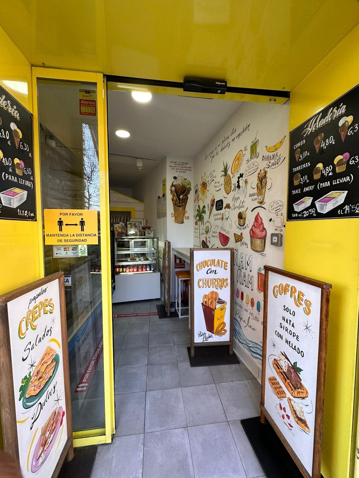 Retail in Madrid, Madrid for lease Primary Photo- Image 1 of 4