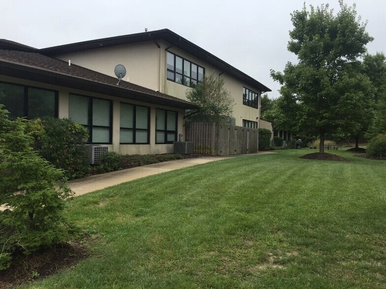 74 Brick Blvd, Brick, NJ à louer - Photo du bâtiment - Image 2 de 7