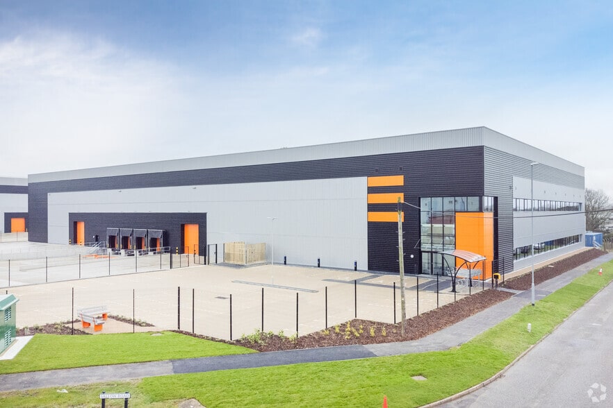 Sallow Rd, Corby for sale - Building Photo - Image 2 of 4