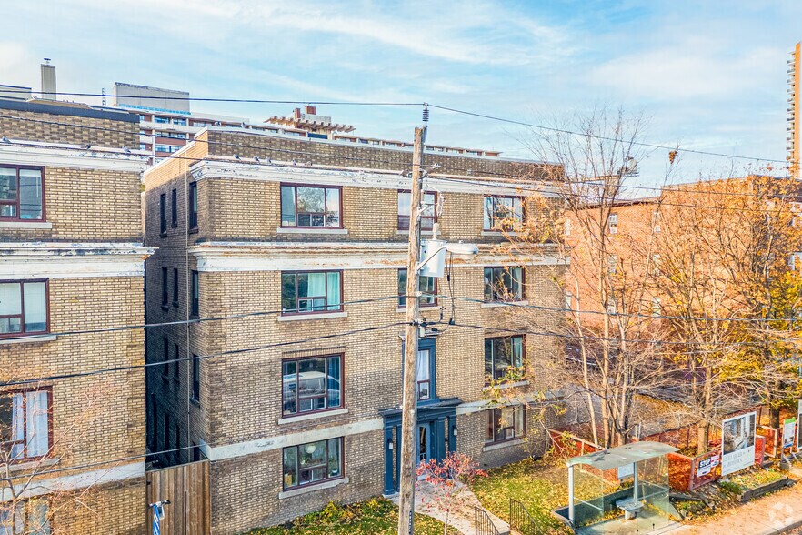 1520-1524 Bathurst St, Toronto, ON à vendre - Photo du bâtiment - Image 2 de 22