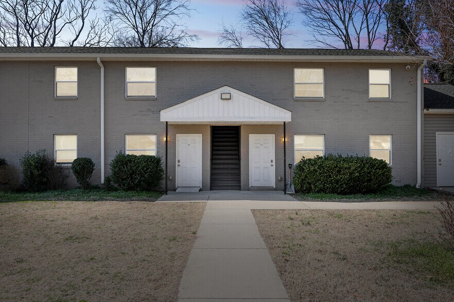 2110-2112 Redd St, Richmond, VA à vendre - Photo du bâtiment - Image 1 de 12