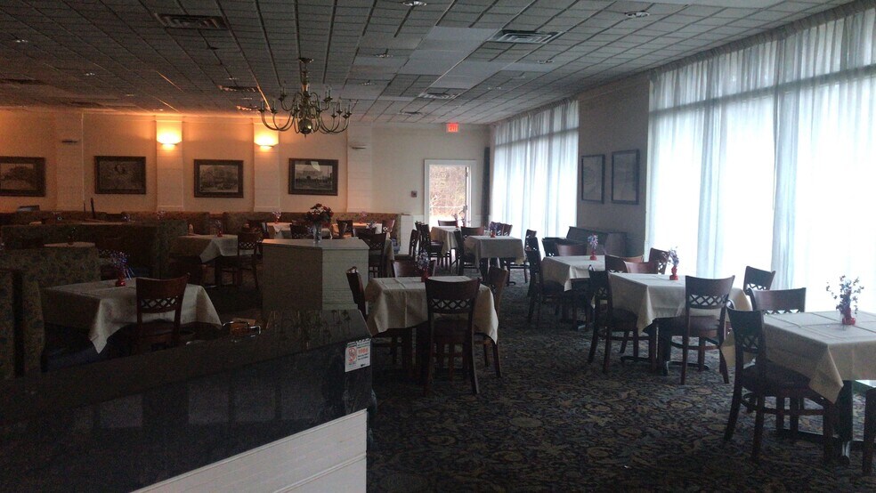 2864 Pruden Blvd, Suffolk, VA à louer - Photo du bâtiment - Image 3 de 8