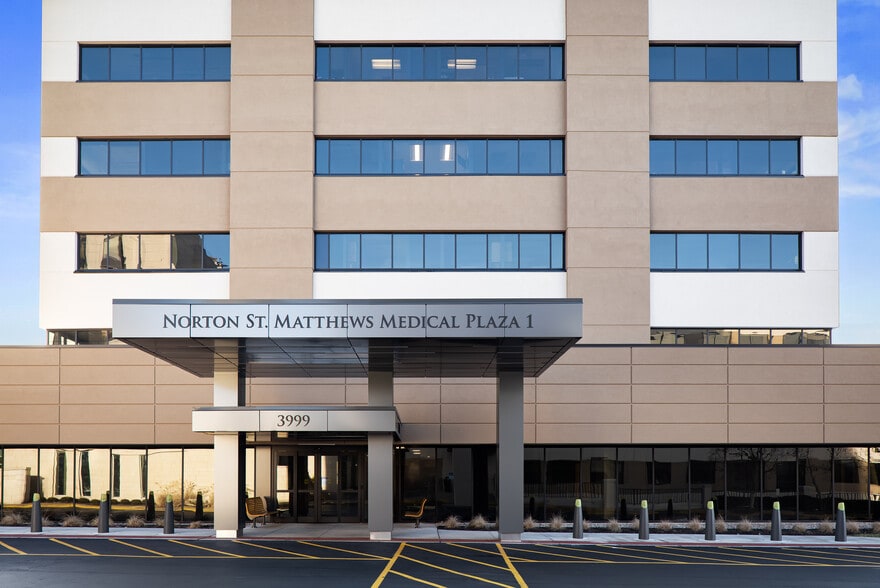 3999 Dutchmans Ln, Louisville, KY for lease - Building Photo - Image 3 of 6