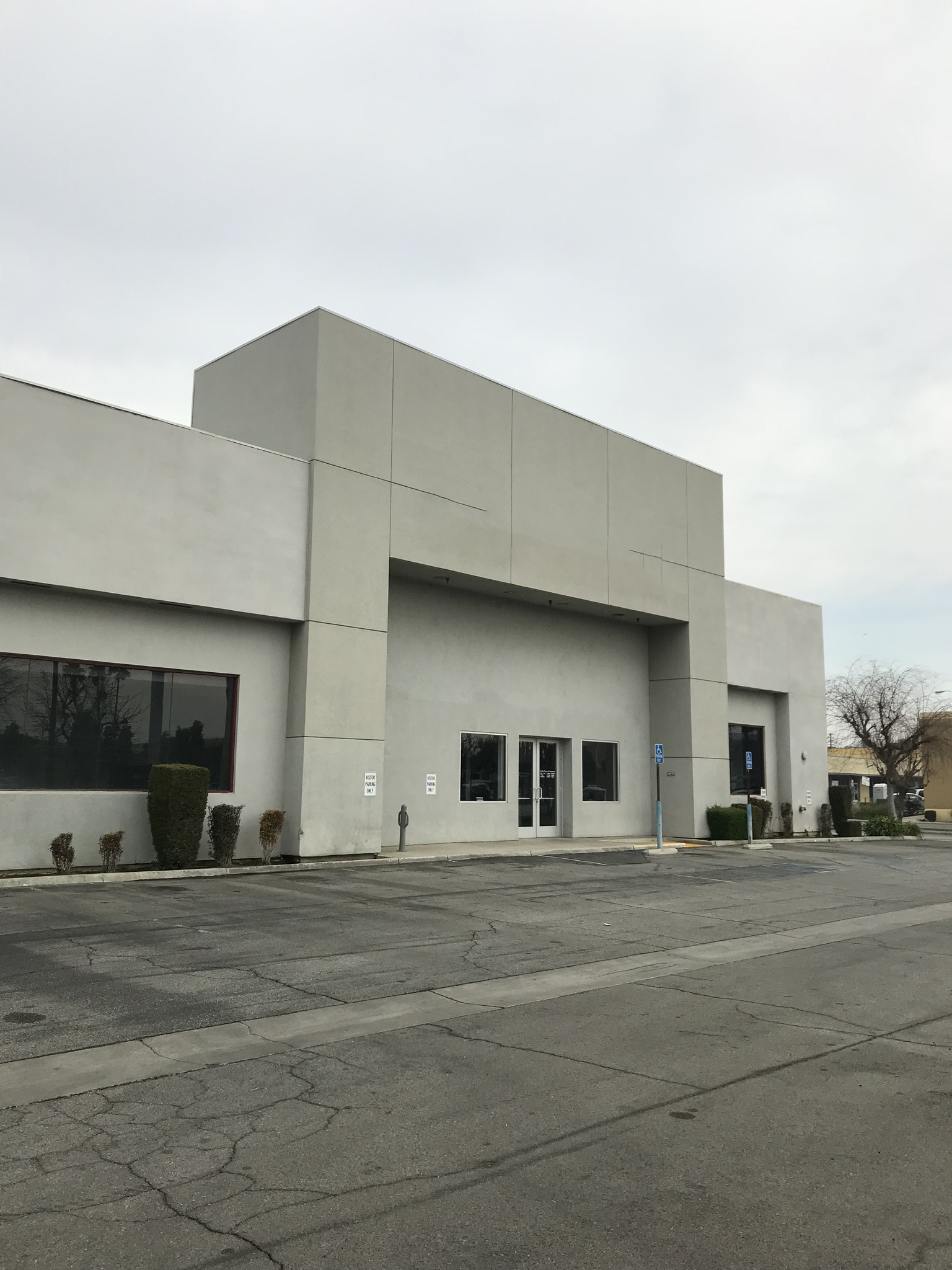 3000 Ming Ave, Bakersfield, CA for sale Building Photo- Image 1 of 1