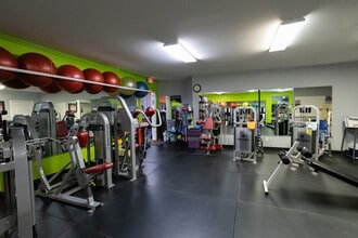 130 Big Hill Ave, Richmond, KY à louer Photo intérieure- Image 1 de 30