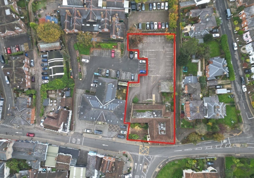 28 West St, Dorking à vendre - Photo du bâtiment - Image 2 de 6