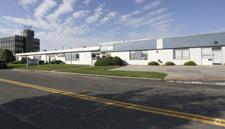 More details for 78-102 E Industry Ct, Deer Park, NY - Industrial for Lease