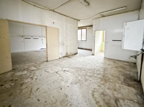 Office in Marseille for lease Interior Photo- Image 2 of 3