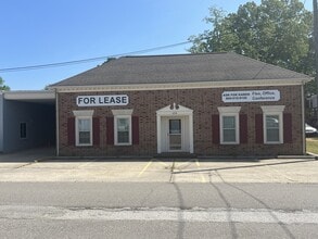 628 Charlotte St, Tappahannock, VA à louer Photo intérieure- Image 2 de 17