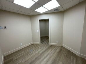 1280 W Lantana Rd, Lantana, FL for lease Interior Photo- Image 1 of 11