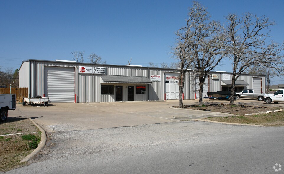 2900-2906 Cain Rd, College Station, TX à louer - Photo du bâtiment - Image 3 de 7