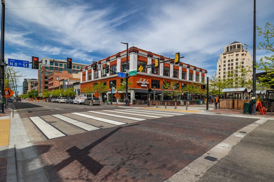 800-802 W Idaho St, Boise, ID à louer - Photo du bâtiment - Image 2 de 2