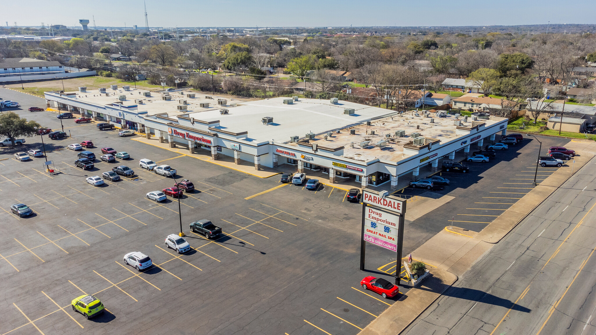 1200 Richland Dr, Waco, TX for lease Building Photo- Image 1 of 21