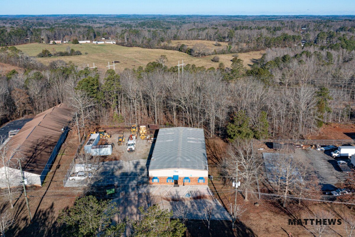 2225 Jason Industrial Pky, Winston, GA à vendre Photo principale- Image 1 de 4
