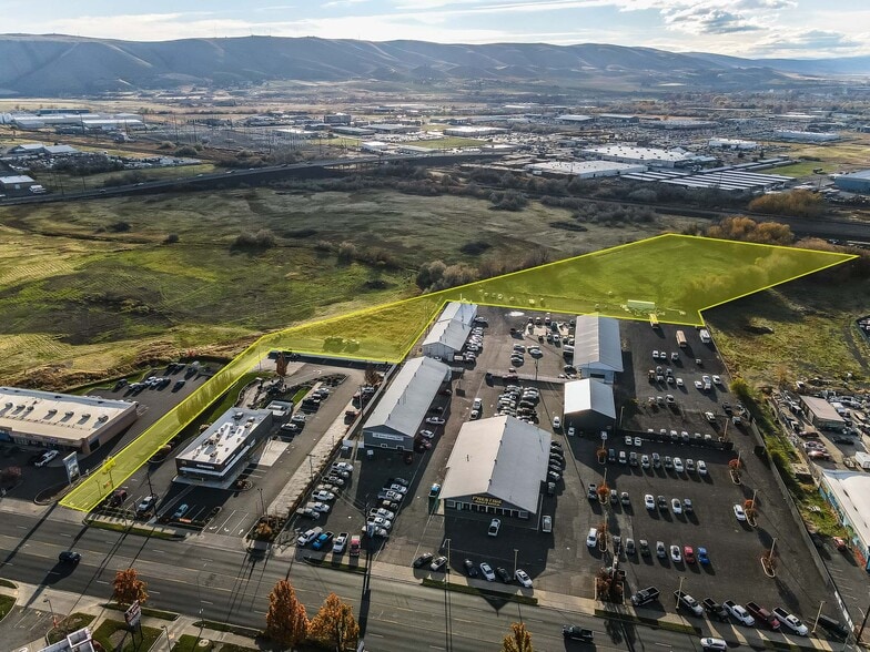 2332 S 1st Ave, Yakima, WA for lease - Building Photo - Image 1 of 4