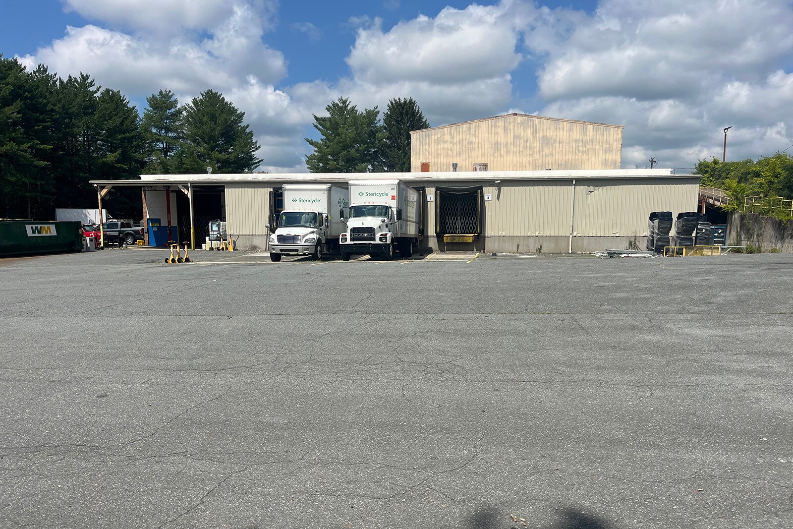 3775 Industrial Dr, Winston-Salem, NC for lease Building Photo- Image 1 of 4