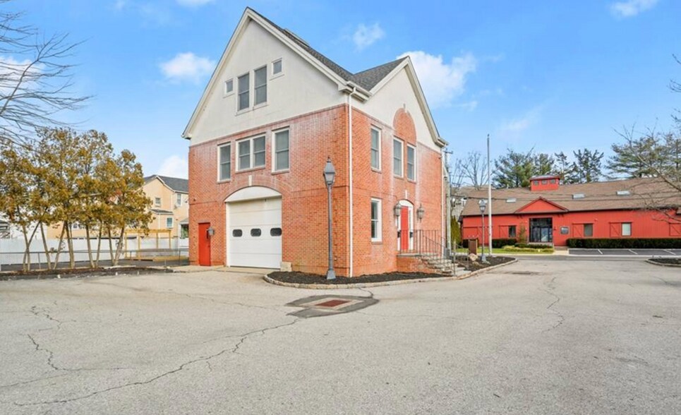 38 Franklin St, Westport, CT à louer - Photo du bâtiment - Image 2 de 6