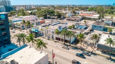 49 N Federal Hwy, Dania, FL for lease Interior Photo- Image 2 of 25