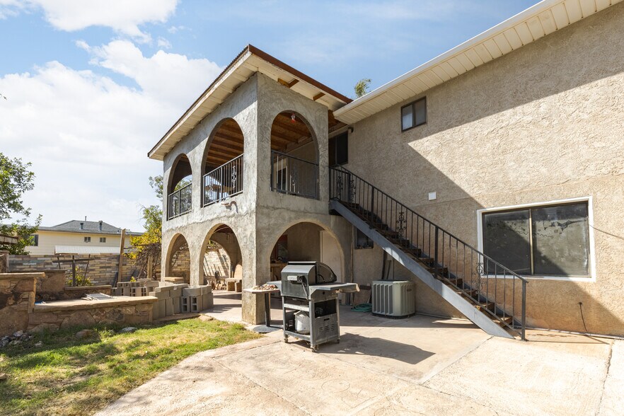 481 W 100 N, Hurricane, UT à vendre - Photo du bâtiment - Image 1 de 43